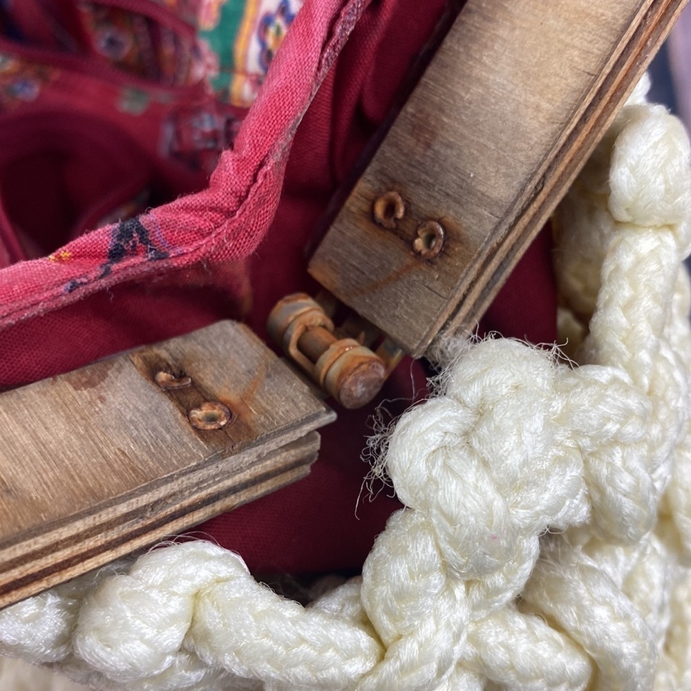 Vintage Handbag - Picture 7 of 16